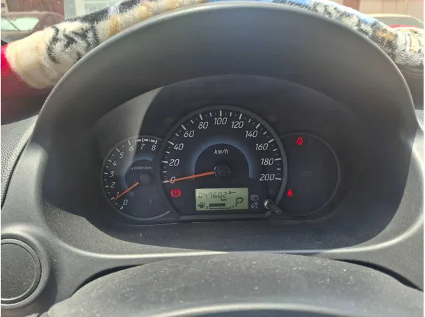 Car image 23