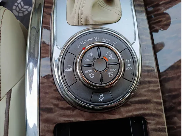 Car image 21