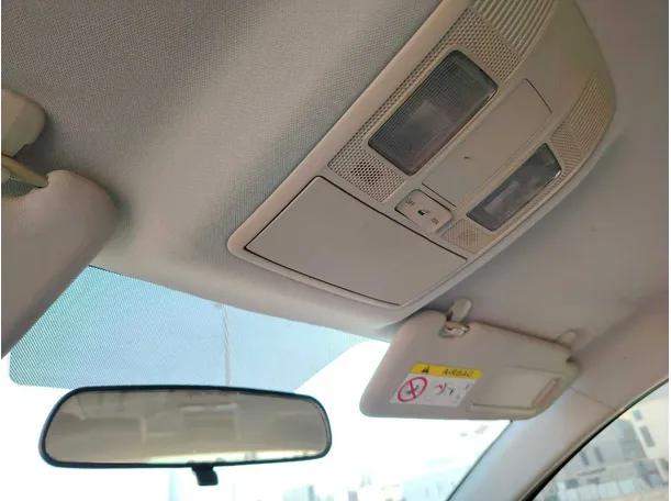 Car image 42