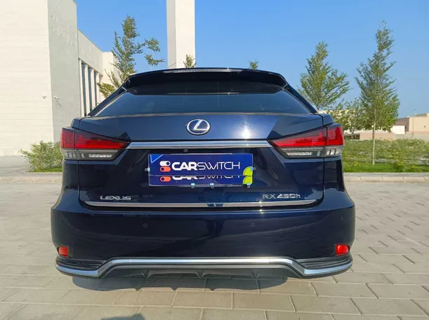Car image 6