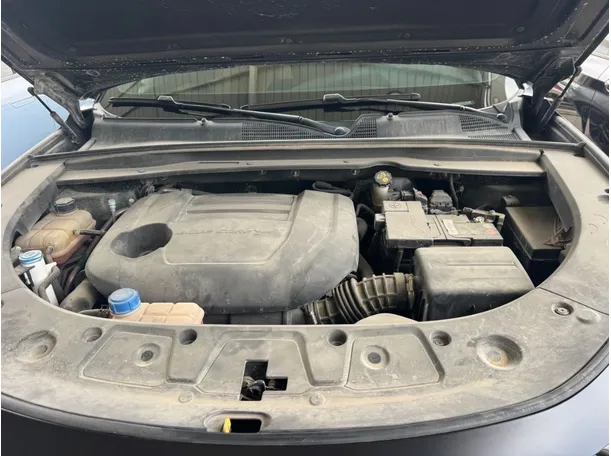 Car image 21