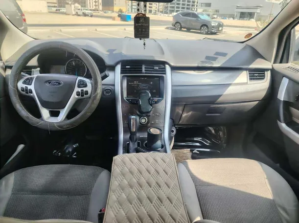 Car image 22