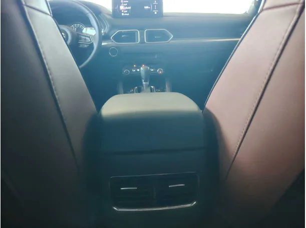 Car image 33