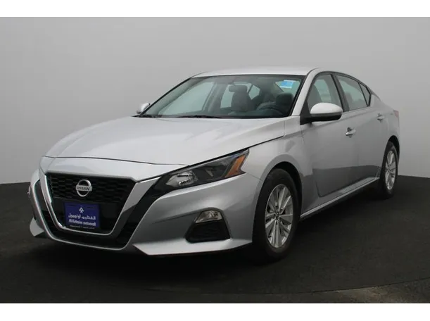 2022 نيسان ألتيما في الإمارات