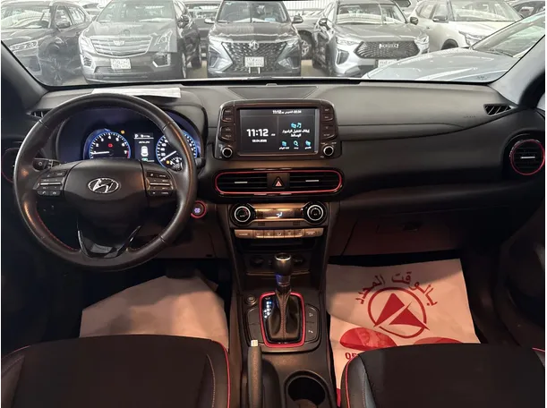Car image 13