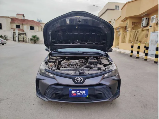 Car image 32