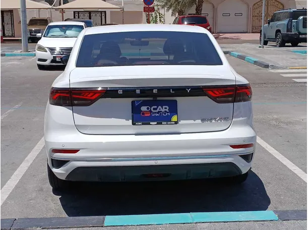 Car image 6