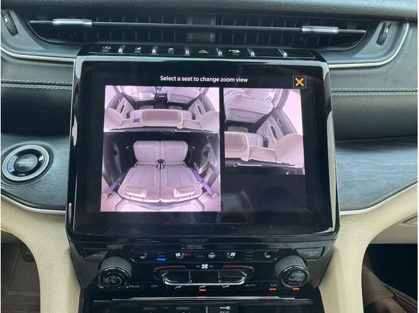 Car image 22