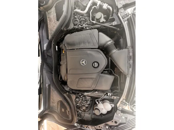 Car image 28
