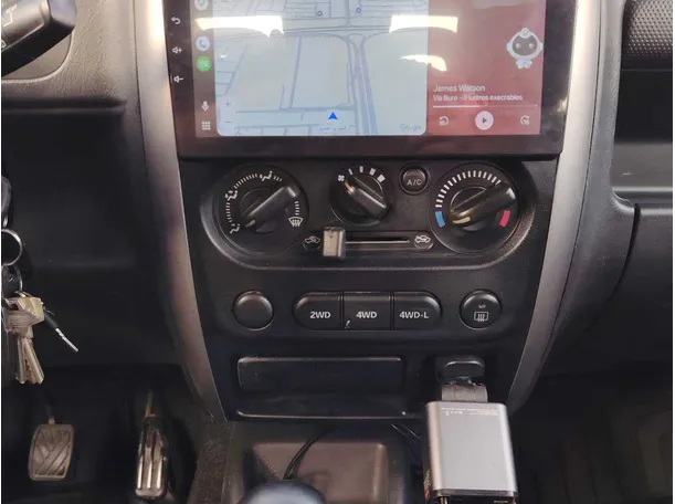 Car image 17
