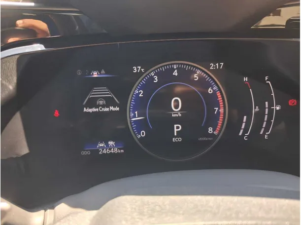 Car image 18