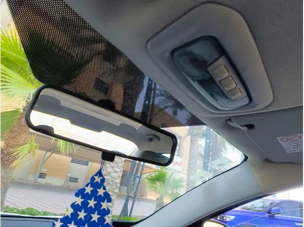 Car image 33
