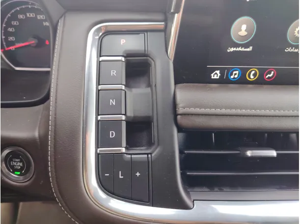 Car image 18