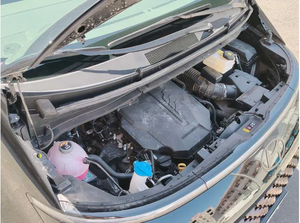 Car image 43