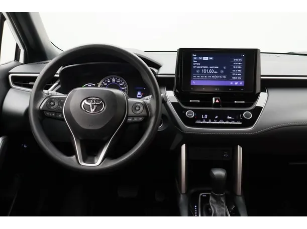 Car image 15