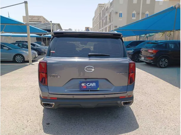 Car image 6