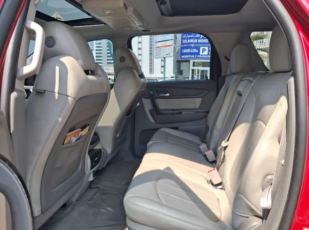 Car image 13