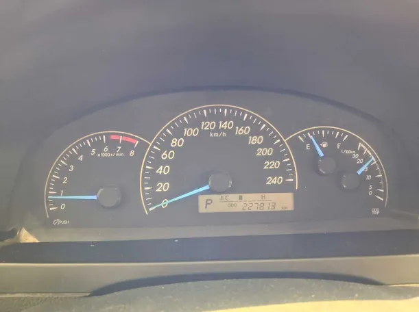 Car image 17