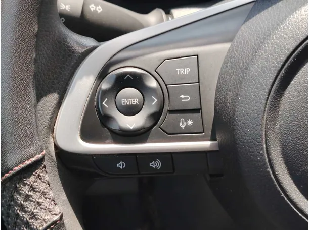 Car image 23