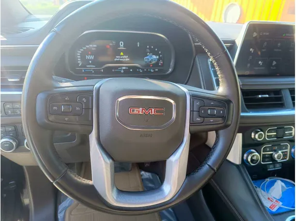 Car image 26
