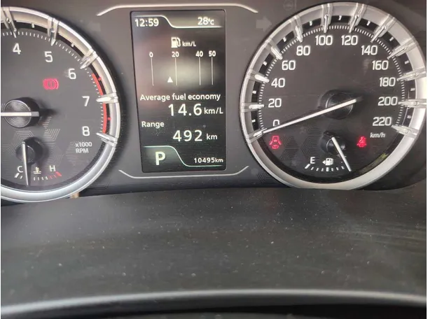 Car image 26