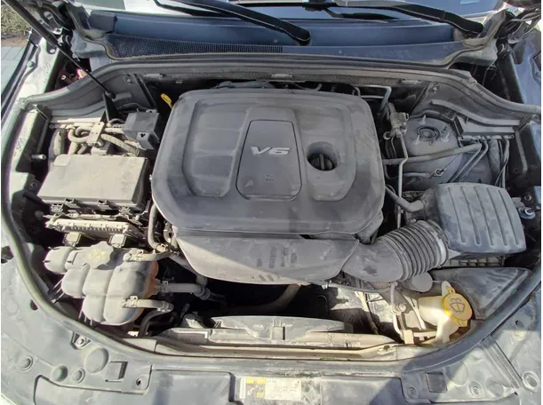 Car image 23