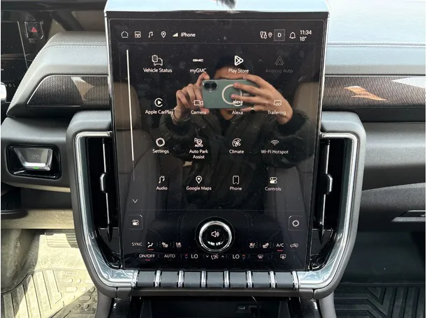 Car image 23