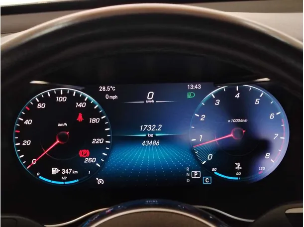 Car image 25
