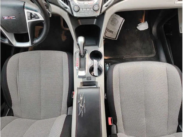 Car image 17