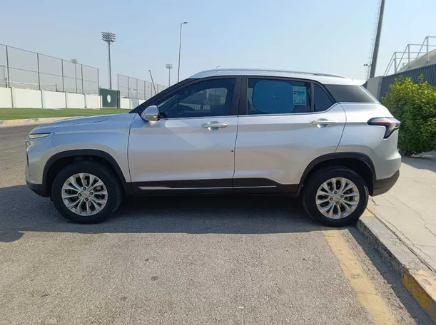 Car image 8