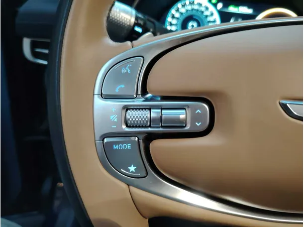 Car image 28