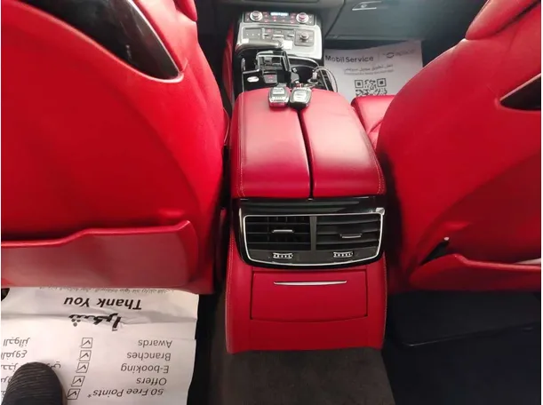 Car image 37