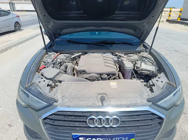 Car image 35