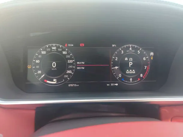Car image 25