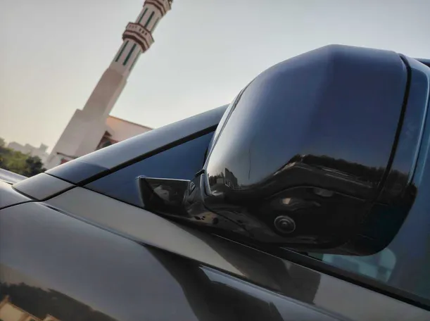 Car image 28