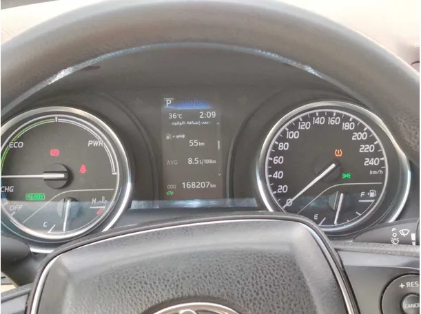Car image 24