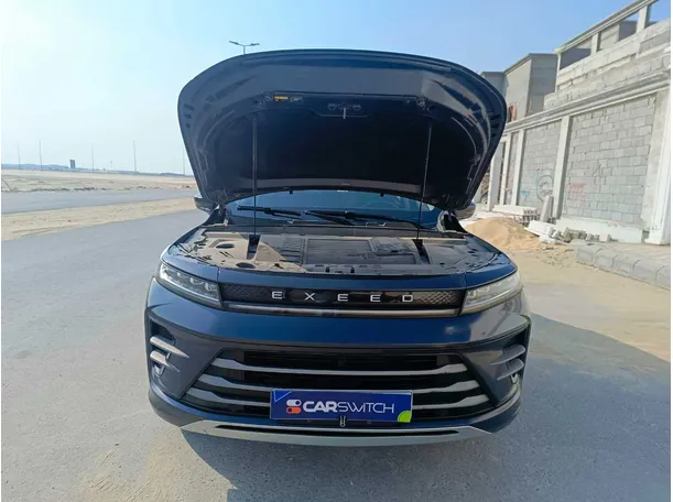 Car image 37