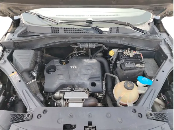Car image 29