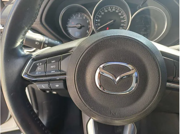 Car image 22