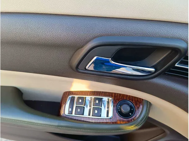 Car image 33