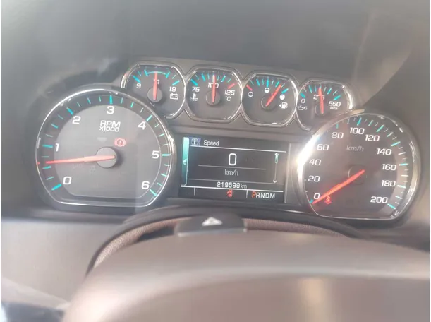 Car image 19