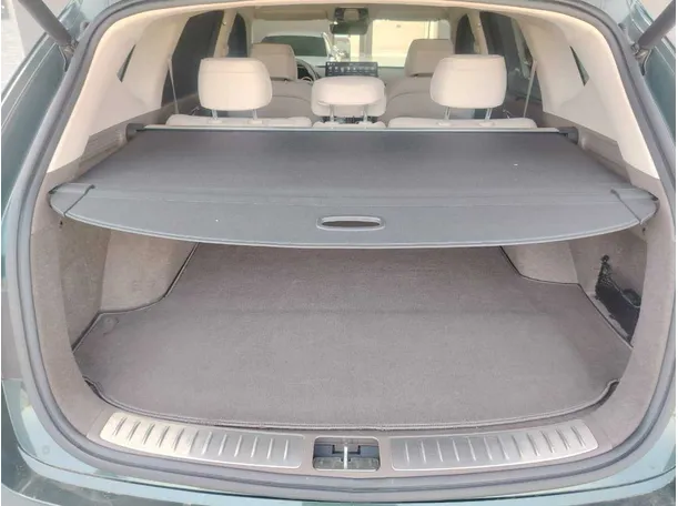 Car image 31