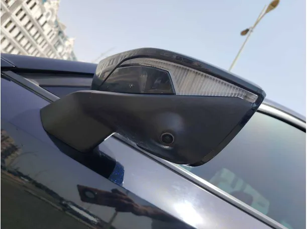 Car image 33