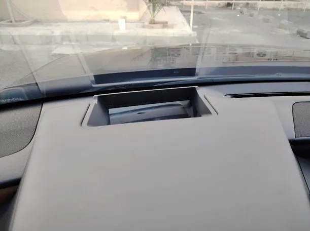 Car image 36