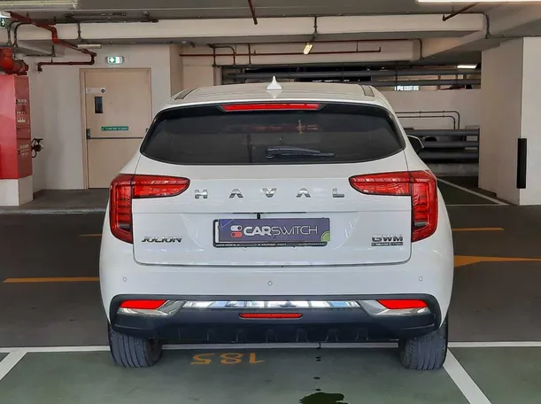 Car image 6