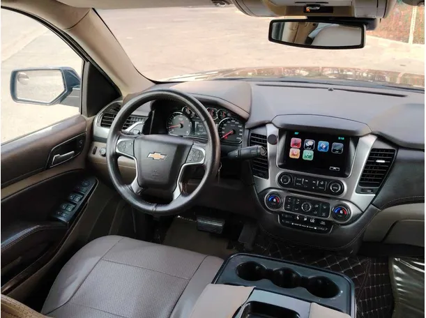 Car image 21