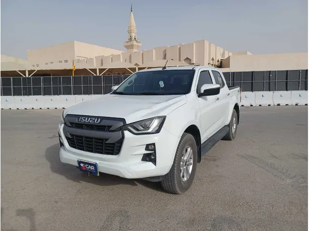 2022 Isuzu D-Max in KSA