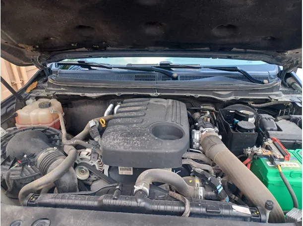 Car image 23