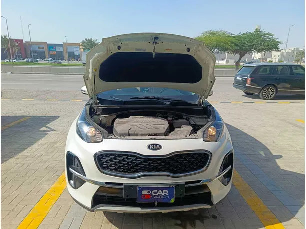 Car image 29