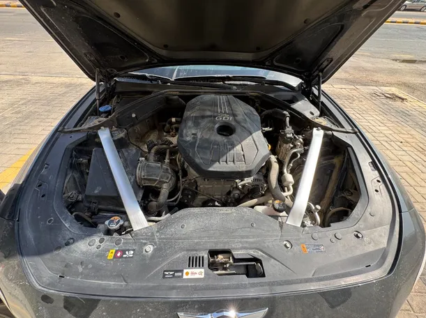 Car image 27